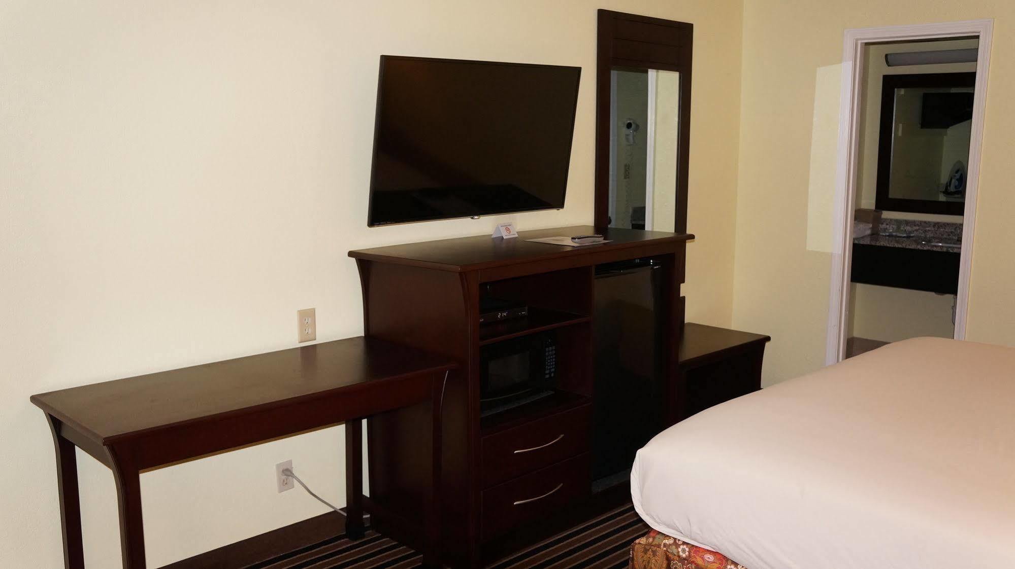 Regency Inn Pittsburg Zewnętrze zdjęcie